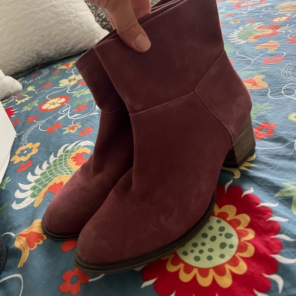 Purple/Plum Ankle Boots - Picture 11 of 16